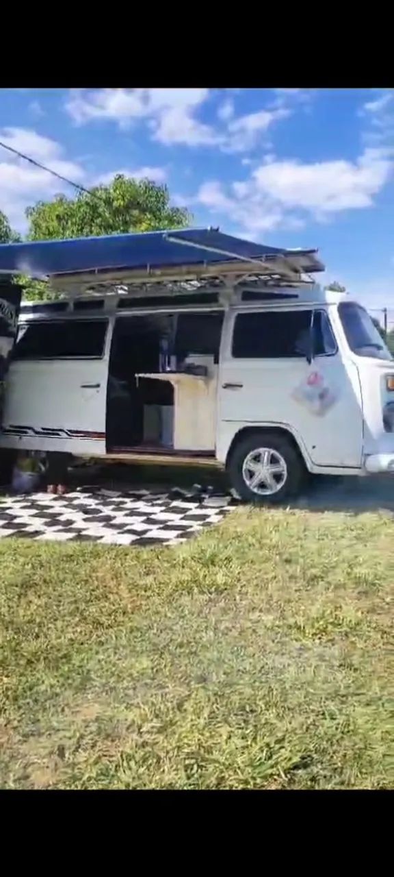 Volkswagen Kombi Standard/ Luxo/ Serie Prata 1997