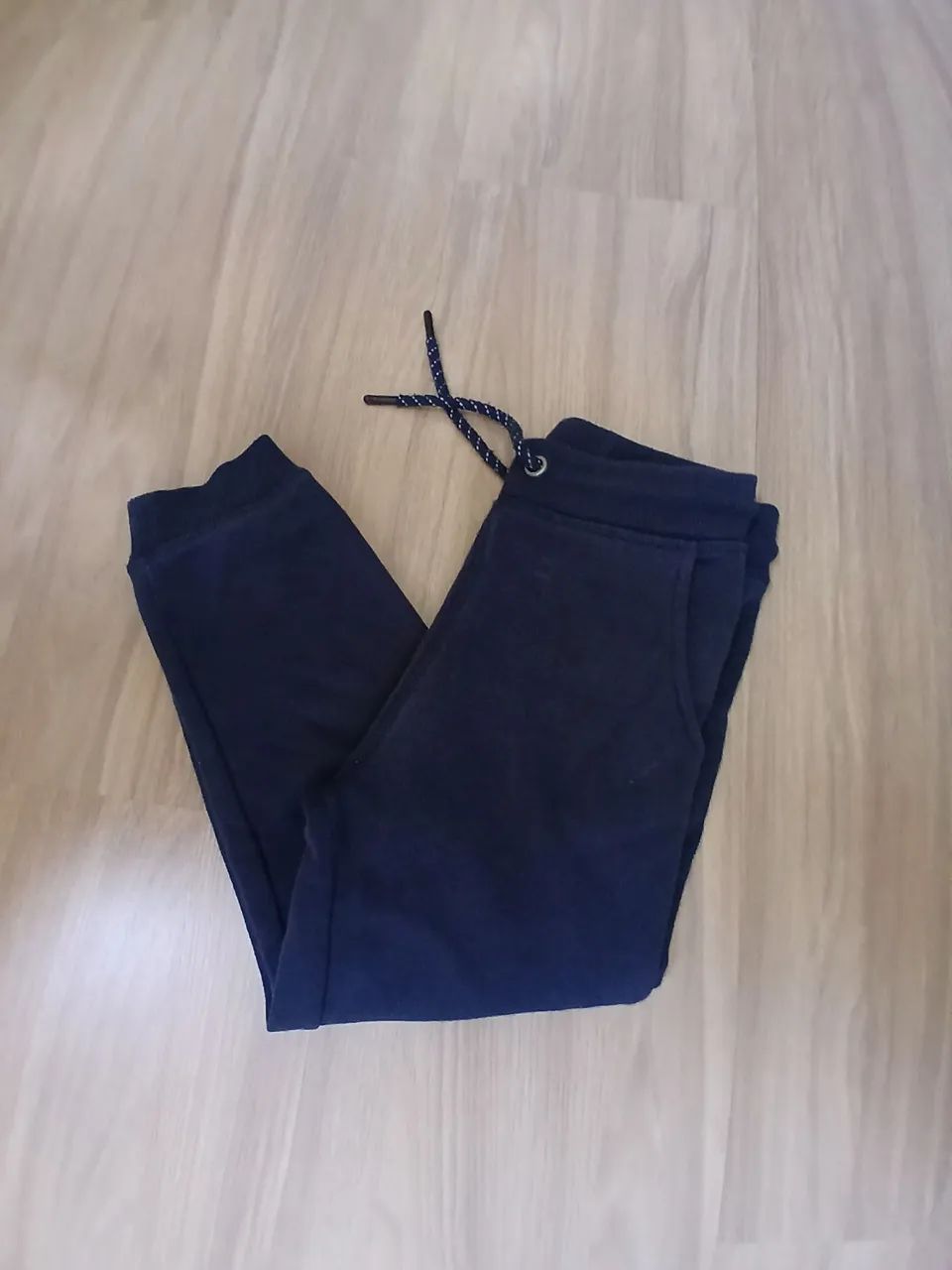 Calça de moleton azul infantil 