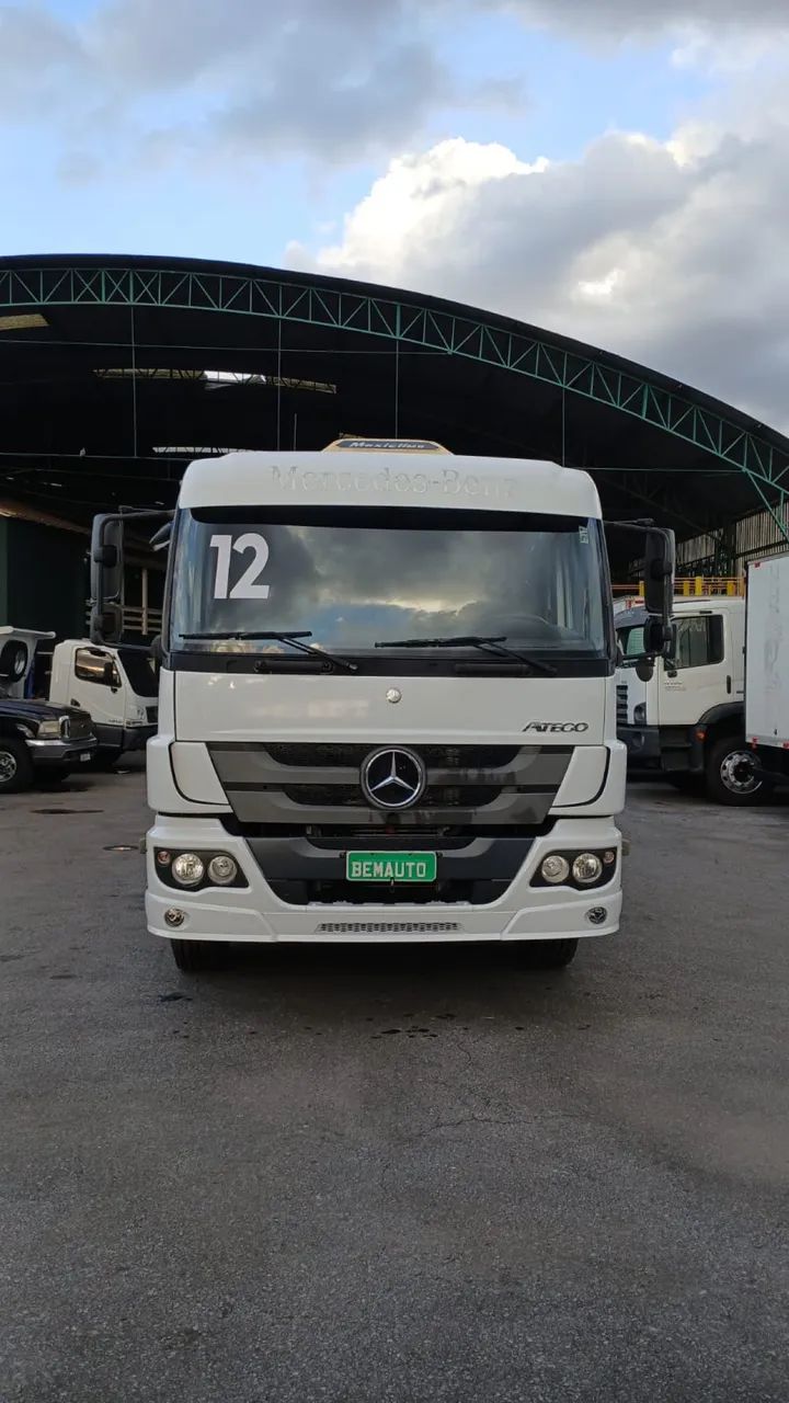 Mb 2426 cabine leito