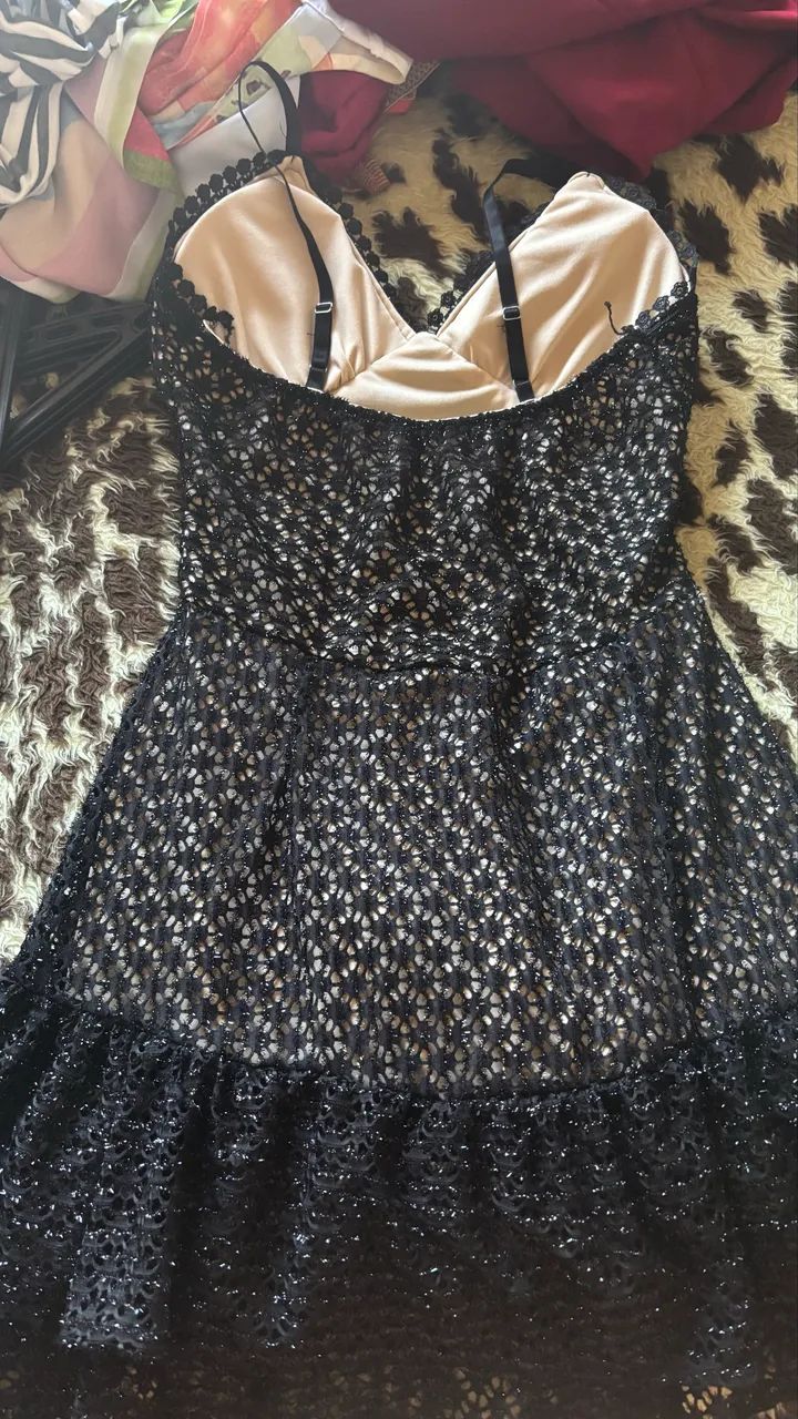 Vestido preto curto  - Foto 2