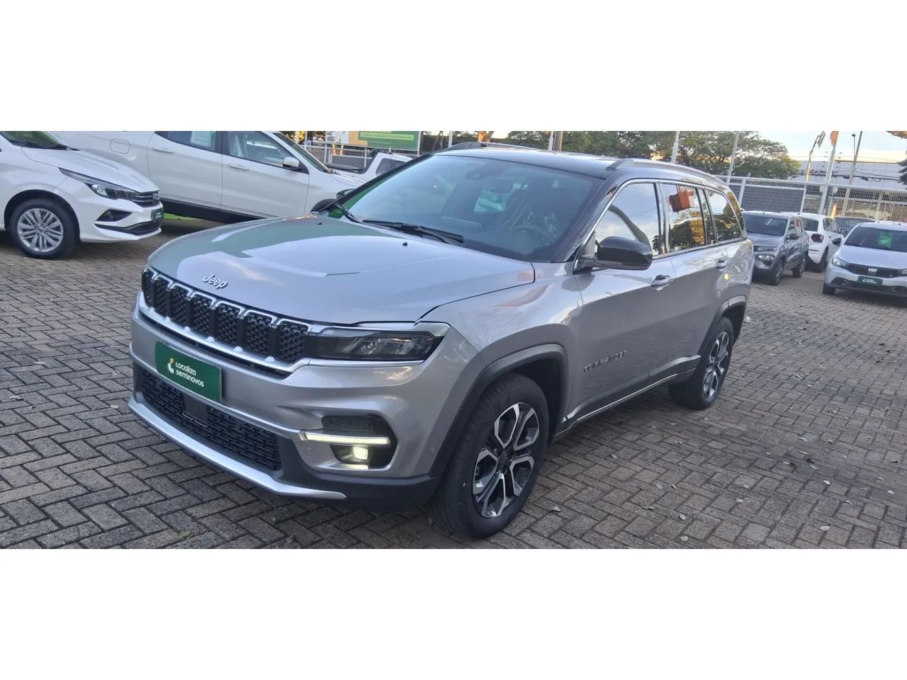 Jeep Commander Limited T270 1.3 TB Flex AUT 2023