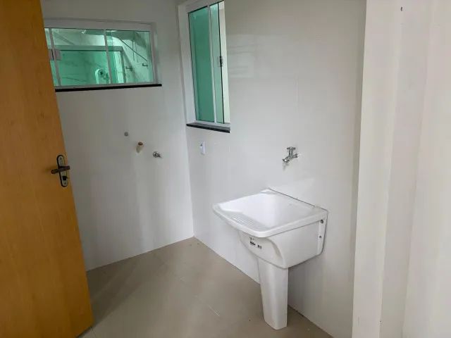 Casa no Centro com 2 quartos espaçosos  com suíte  para locação . - Foto 5