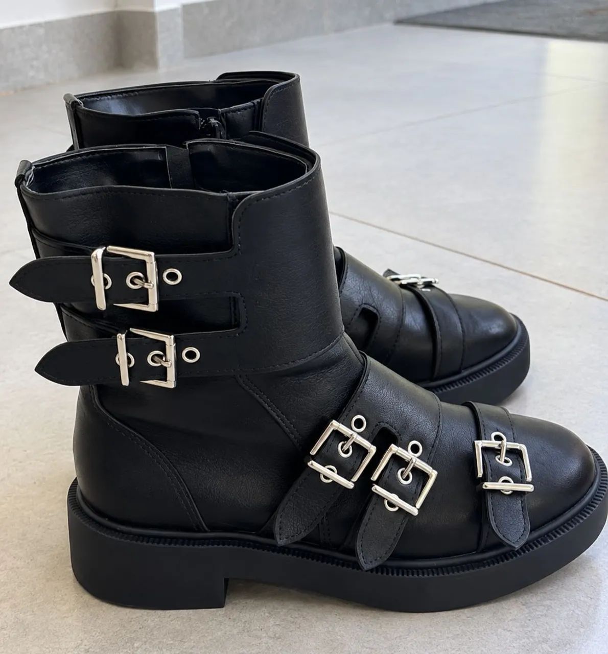 COTURNO COM FIVELAS NOVO