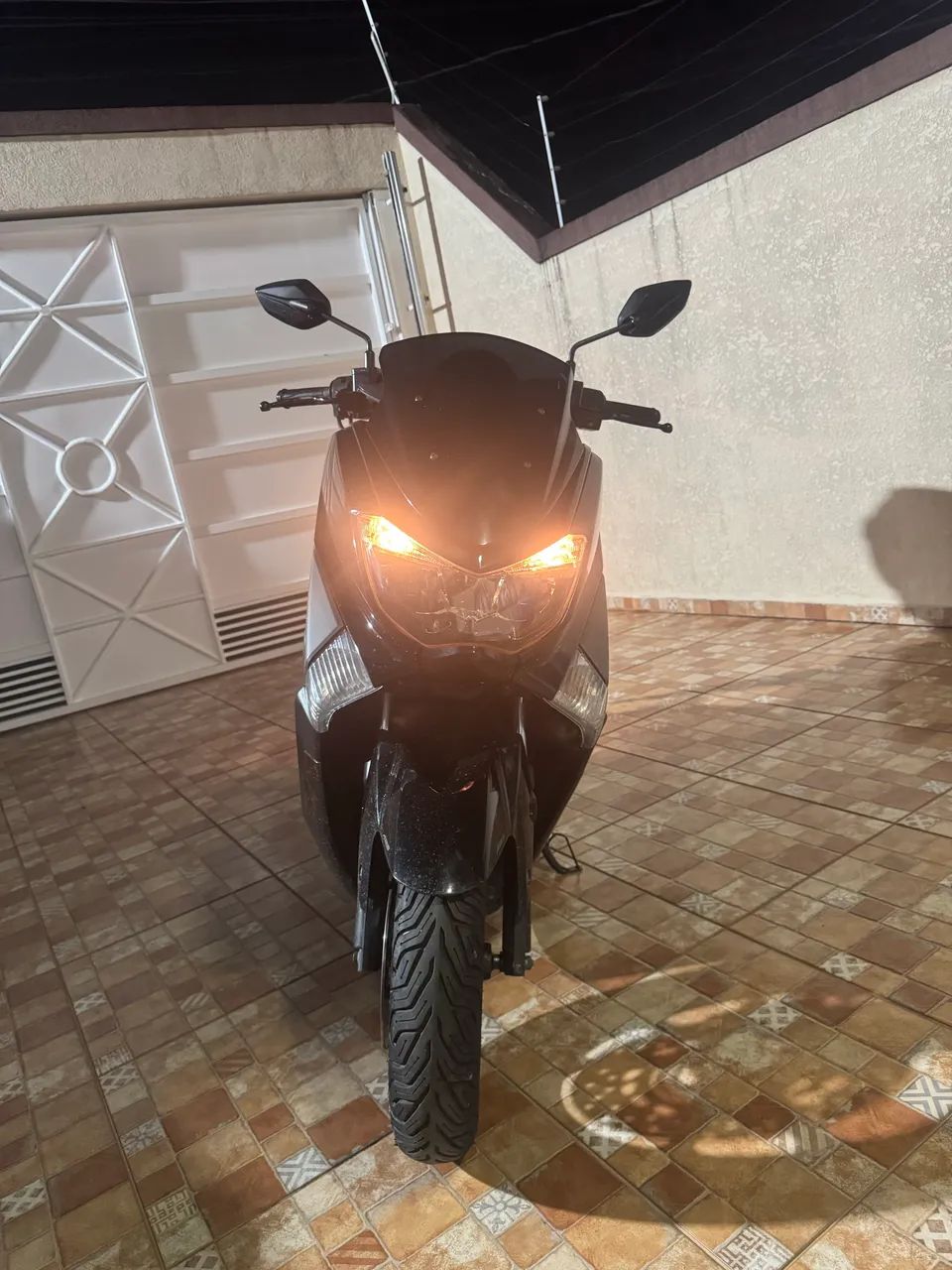 Vendo Nmax 2018 - Foto 2