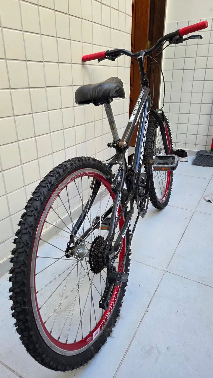 Bicicleta 21 marchas aro 24 - Foto 3