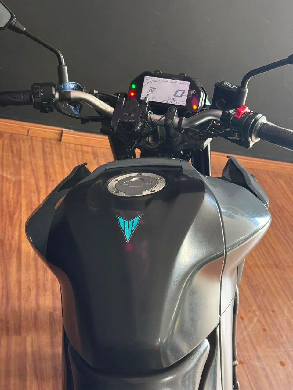 YAMAHA MT-03 ABS 2023 - Foto 3