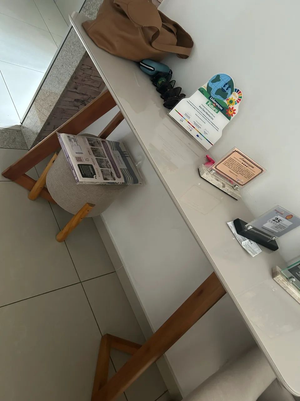 Aparador em madeira  - Foto 2