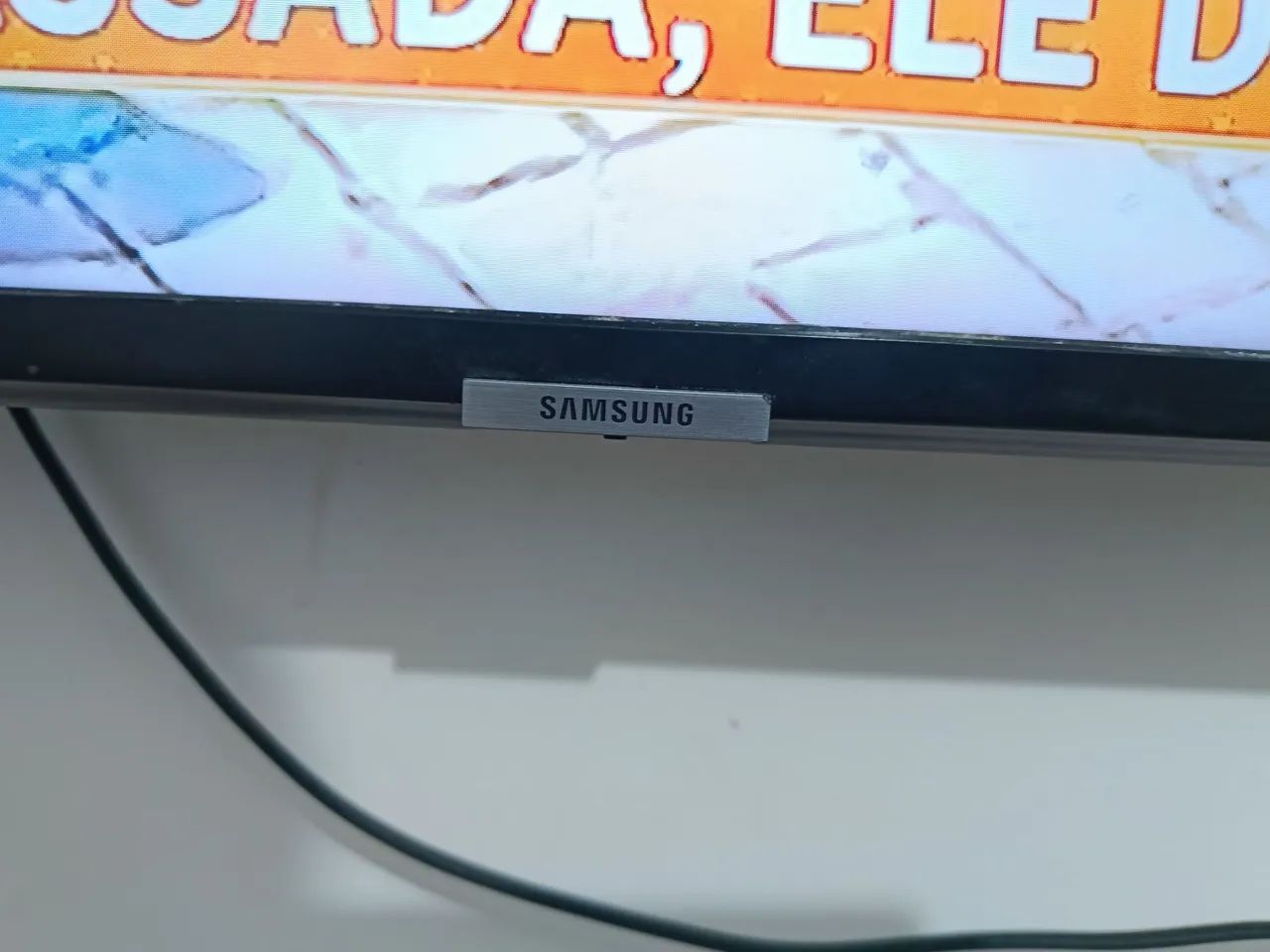 Torrando Televisão Samsung 49 smart  - Foto 2