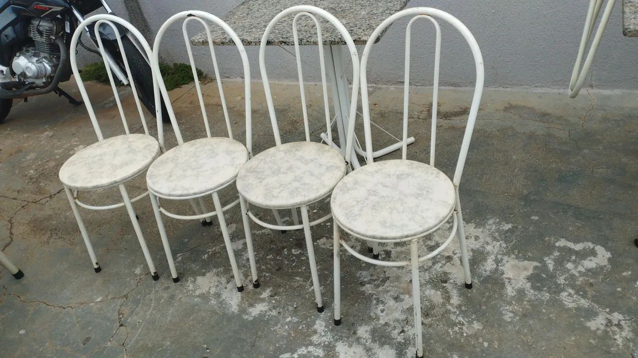 Mesa com 4 cadeiras  - Foto 5