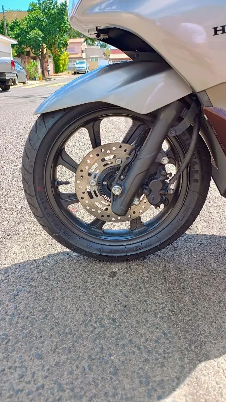 HONDA PCX 150 DLX - Foto 5