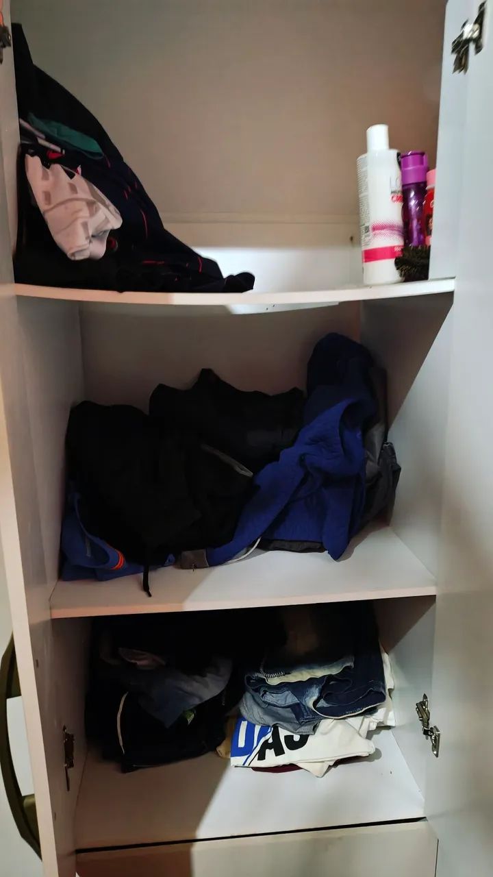 Gratuitamente guarda roupas para doação  - Foto 4
