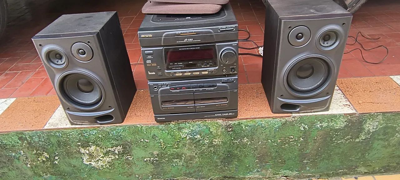 Som Aiwa funcionando normalmente  - Foto 2
