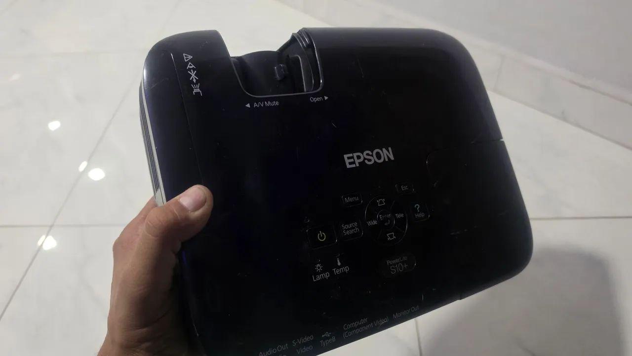 Projetor epson s10+ com lente nova