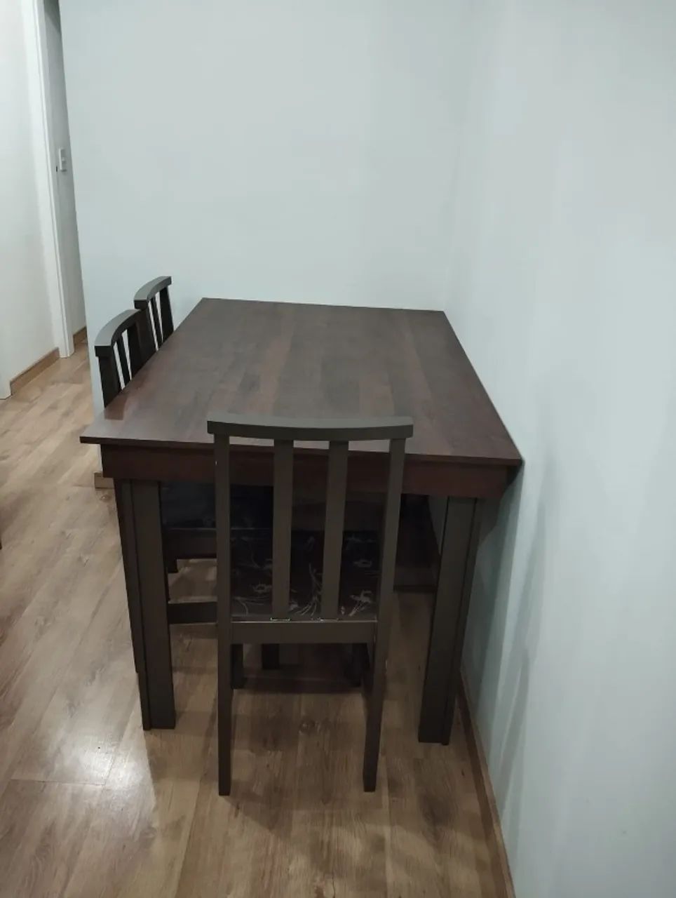 Mesa de Jantar Retangular de 6 Lugares + 4 cadeiras - Foto 2