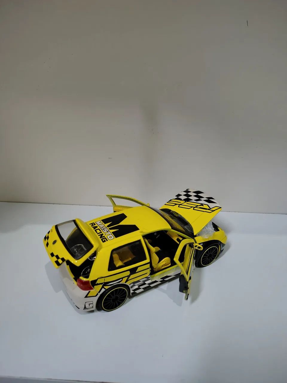 Careo golf corrida Maisto 1:24 - Foto 3