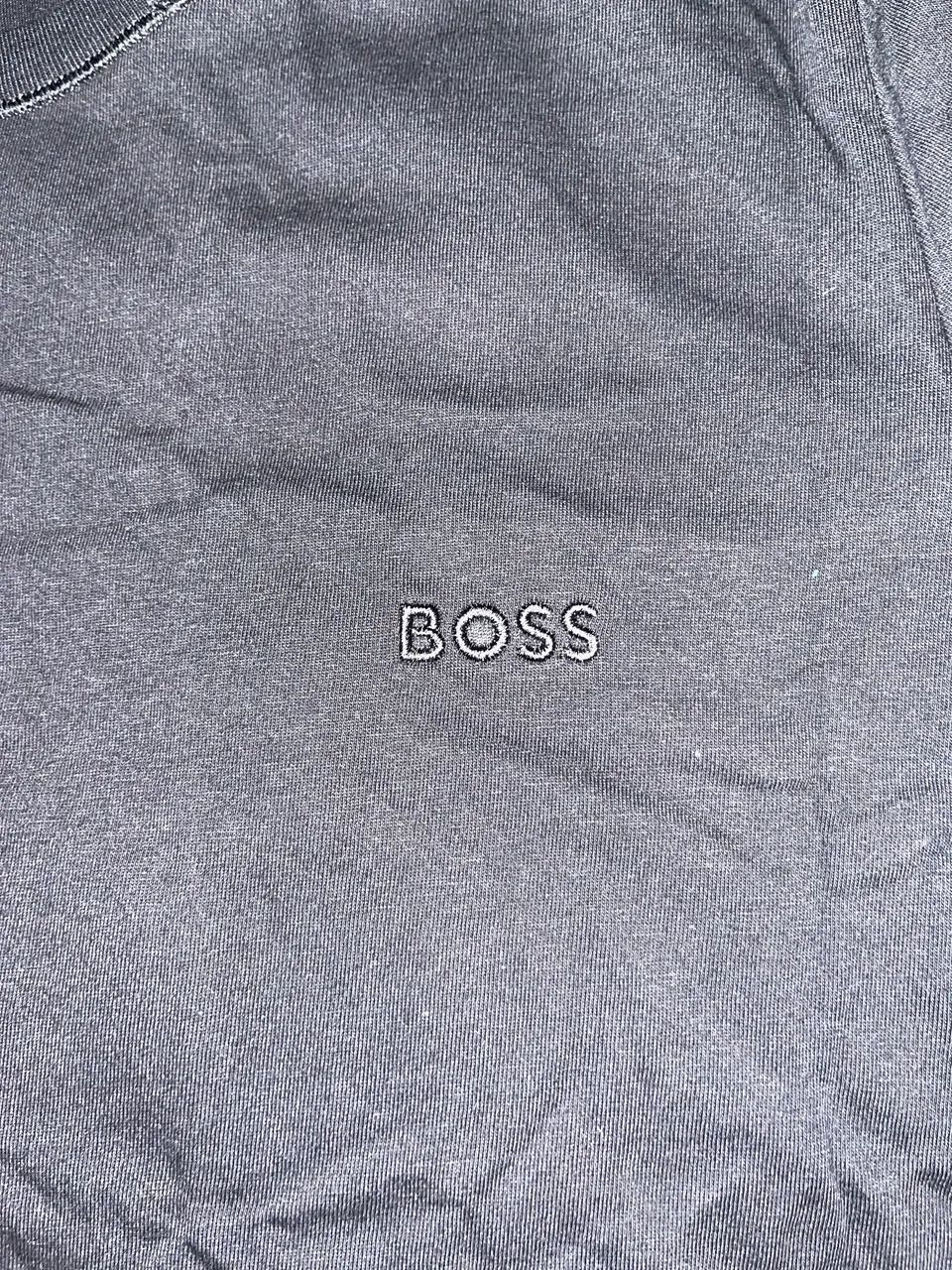Camiseta Hugo Boss Preta - Foto 3