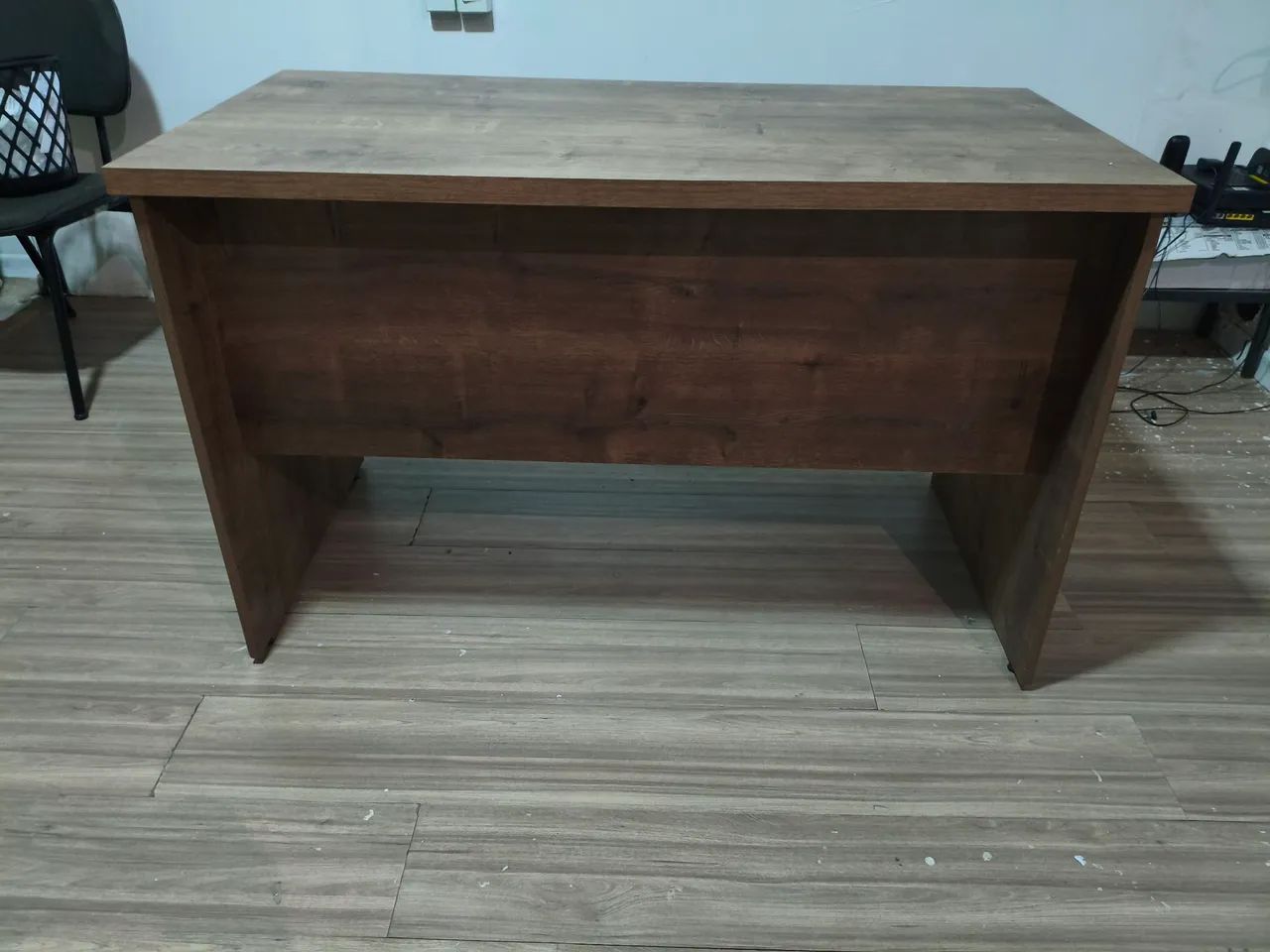 Mesa com gavetas e chave MDF - Foto 2