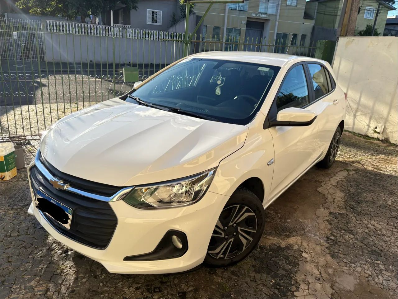 Chevrolet Onix ONIX HATCH LT 1.0 12V Flex 5p Mec. 2025