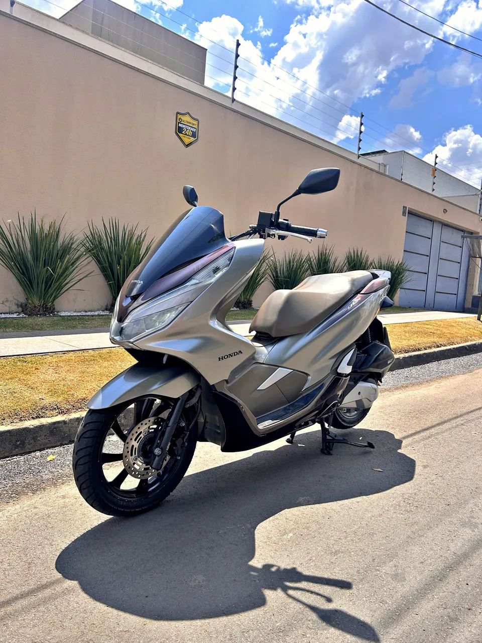 PCX 150cc automática DLX 