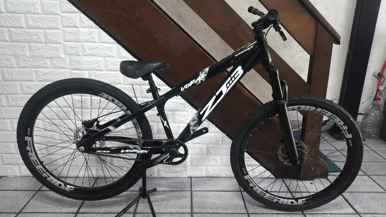 Bicicleta ZT3 Vorax 