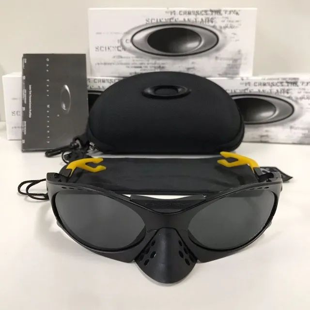 Oakley Plantaris Amarela Polarizada - Nova, na caixa - Foto 2