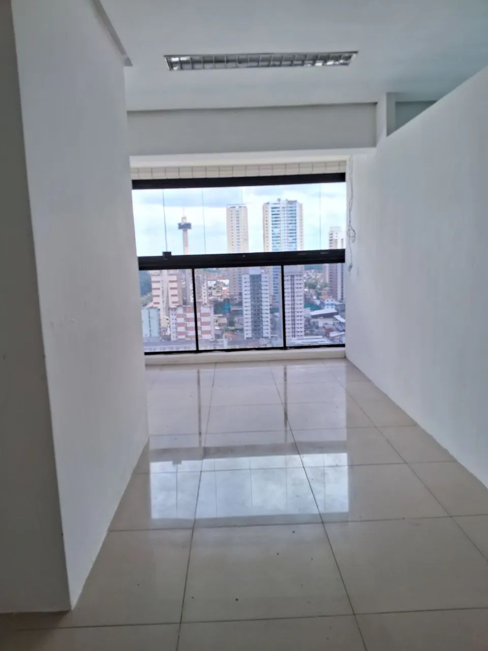 Infinity Corporate Alugo Sala