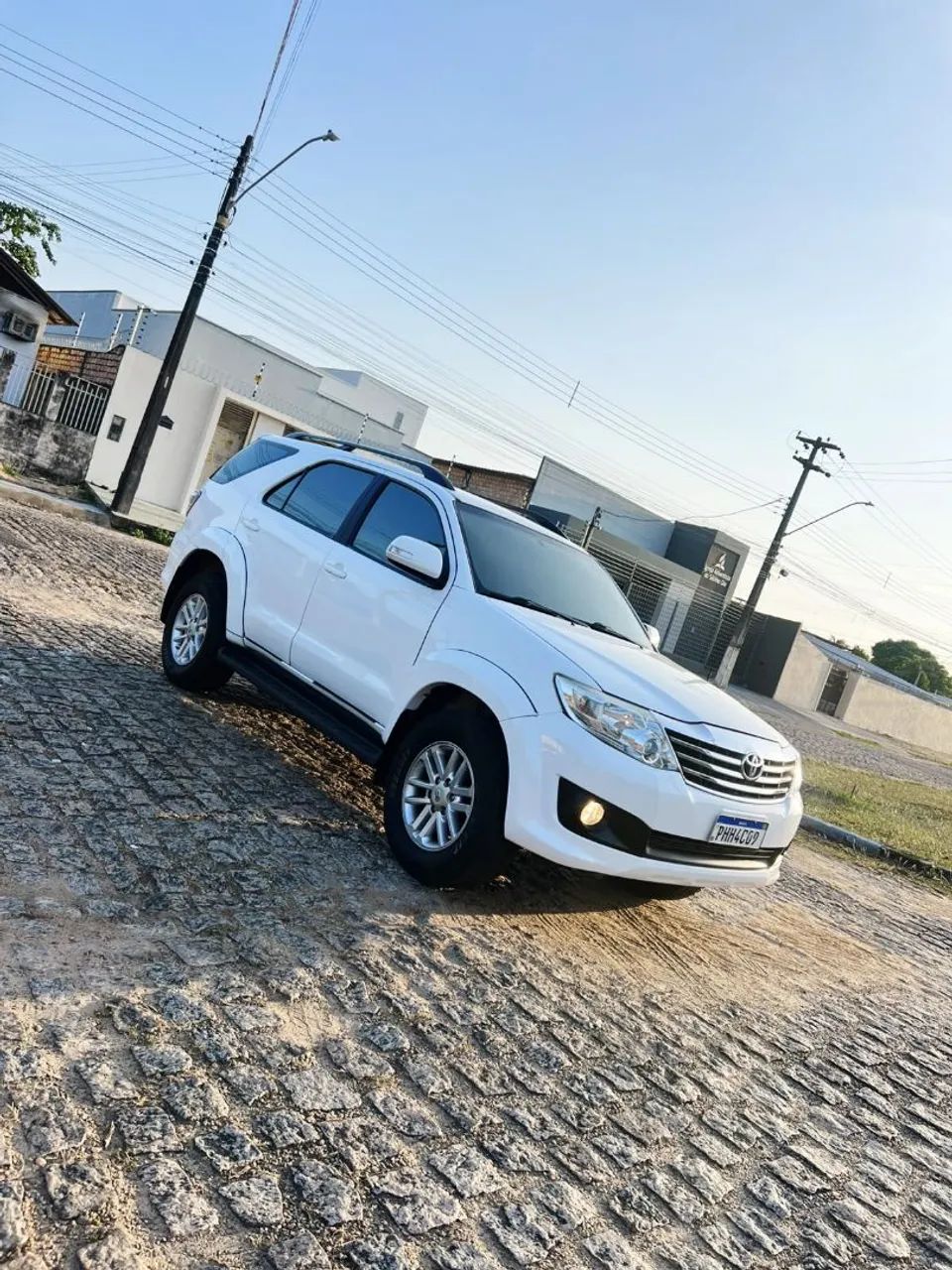 Toyota Hilux CD SR 4X2 2.7 16V/2.7 FLEX AUT. 2015