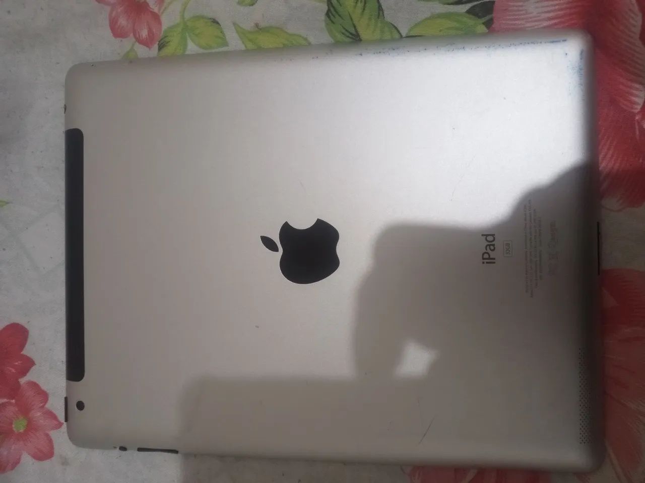 1 iPad e 1 tablet da Samsung 