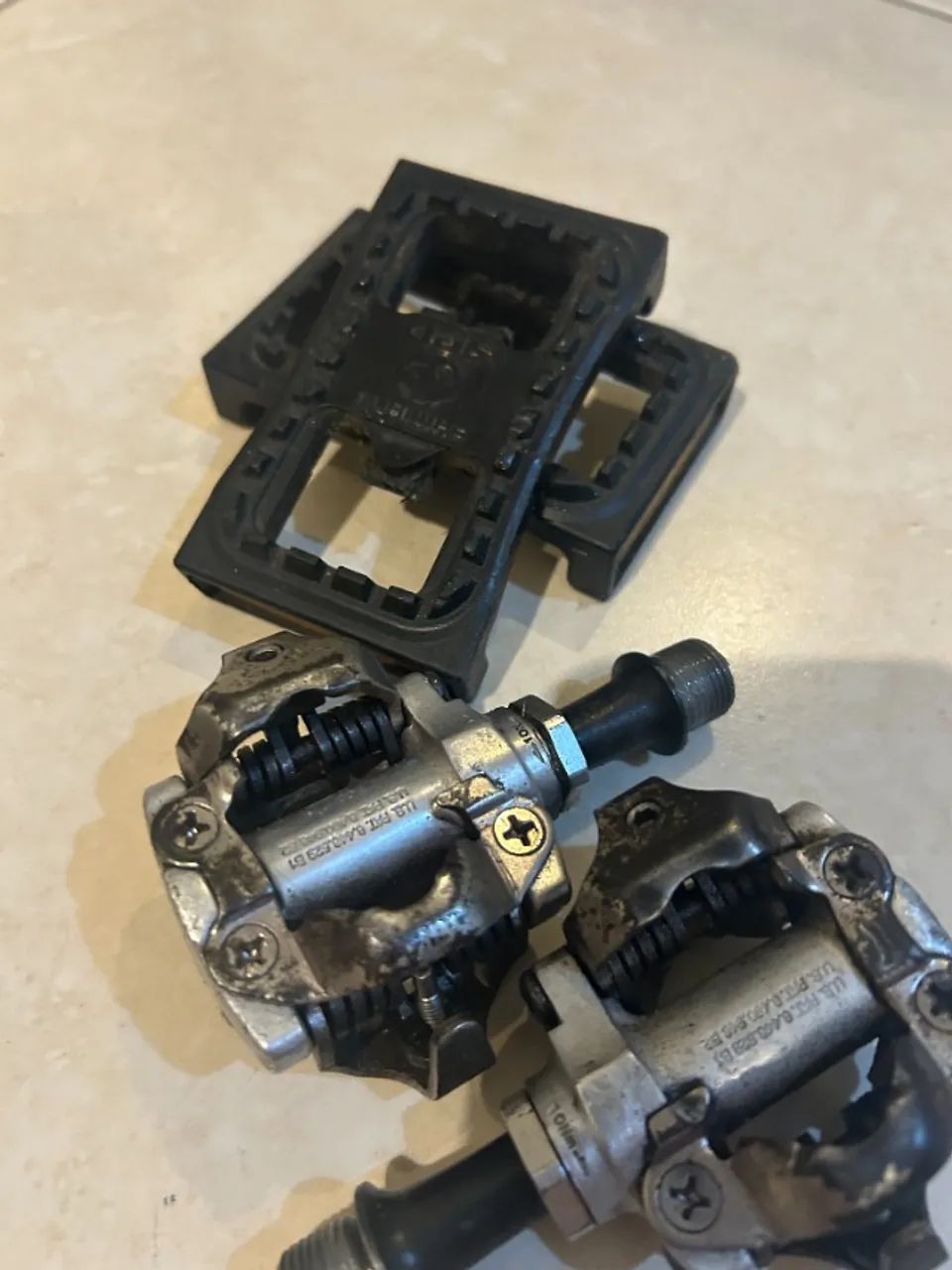 Pedais de bicicleta Shimano  PD-M540l - Foto 4