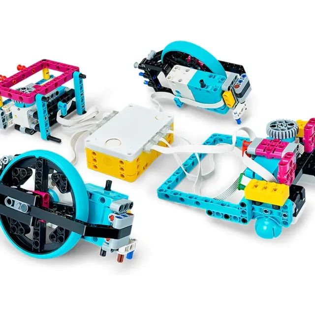 Lego® Education Spike Prime - Kit Com 528 Peças - 45678 - Brinquedos e ...