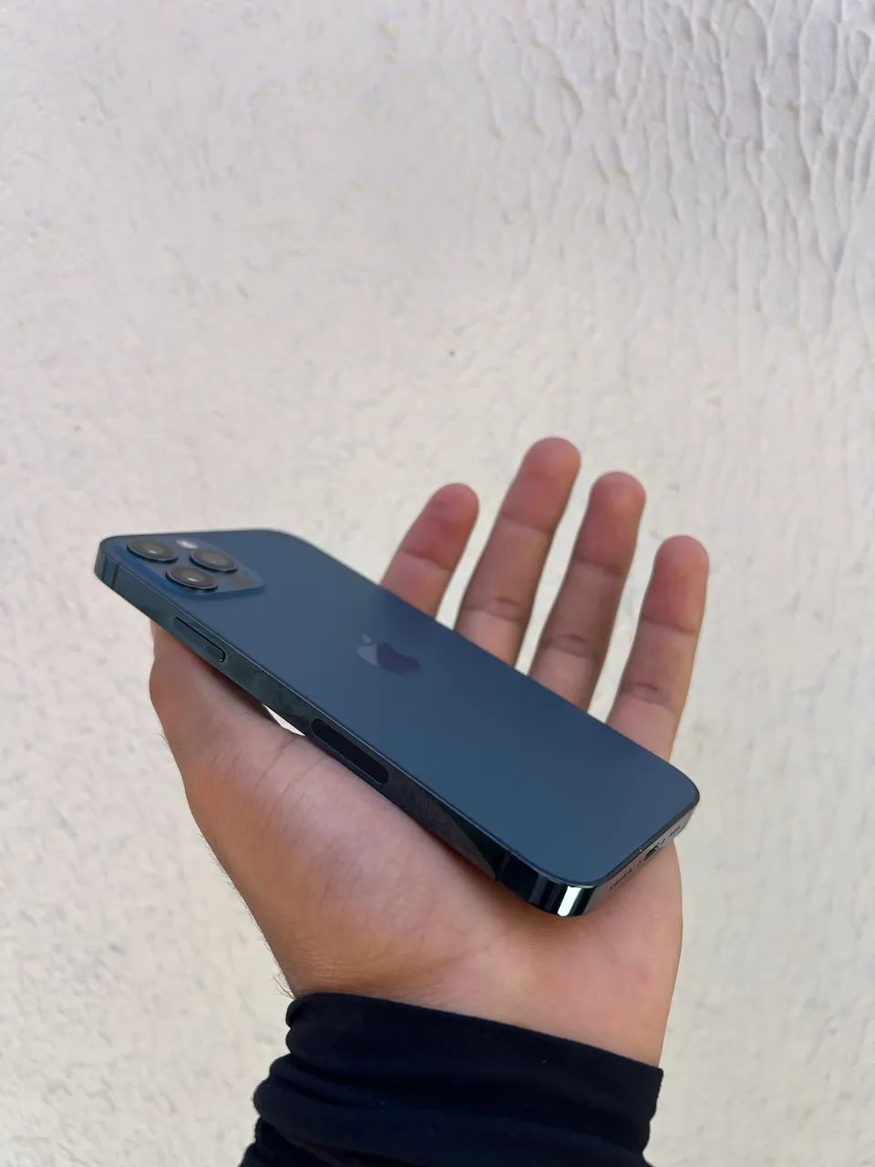 iPhone 12 Pro - 128GB - Foto 2