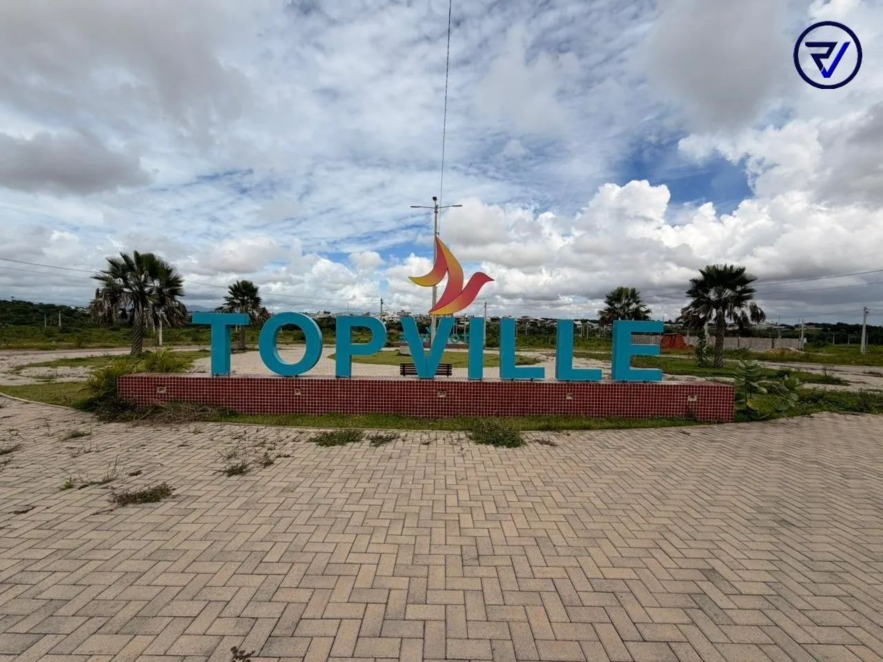 Lote à venda no Top Ville Eusébio - Oportunidade
