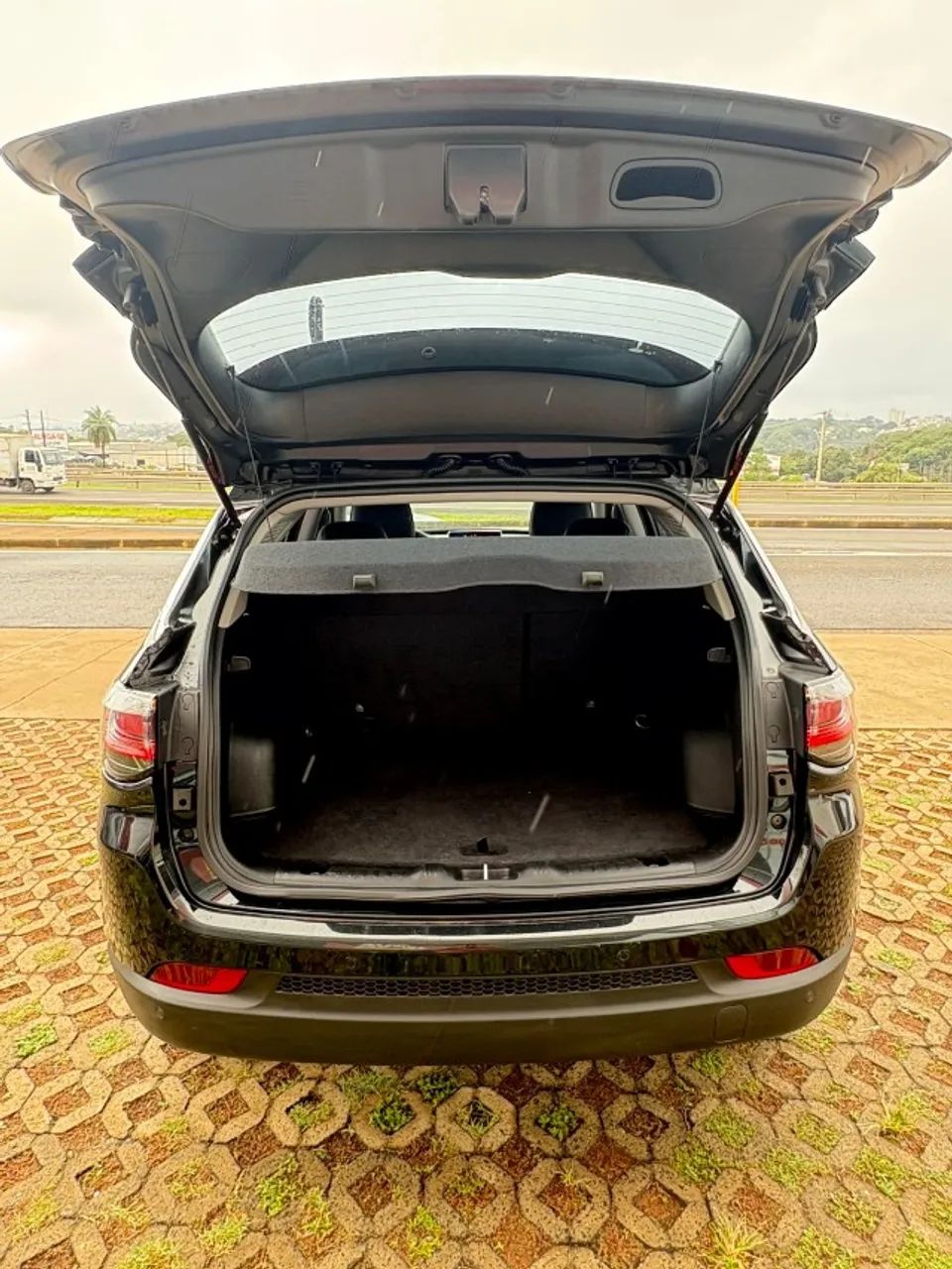 Jeep Compass LONG. T270 1.3 TB 4x2 Flex Aut., foto 7 de 12