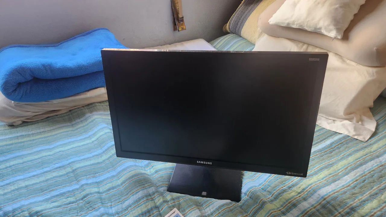 Monitor de computador 22' da Samsung  - Foto 3