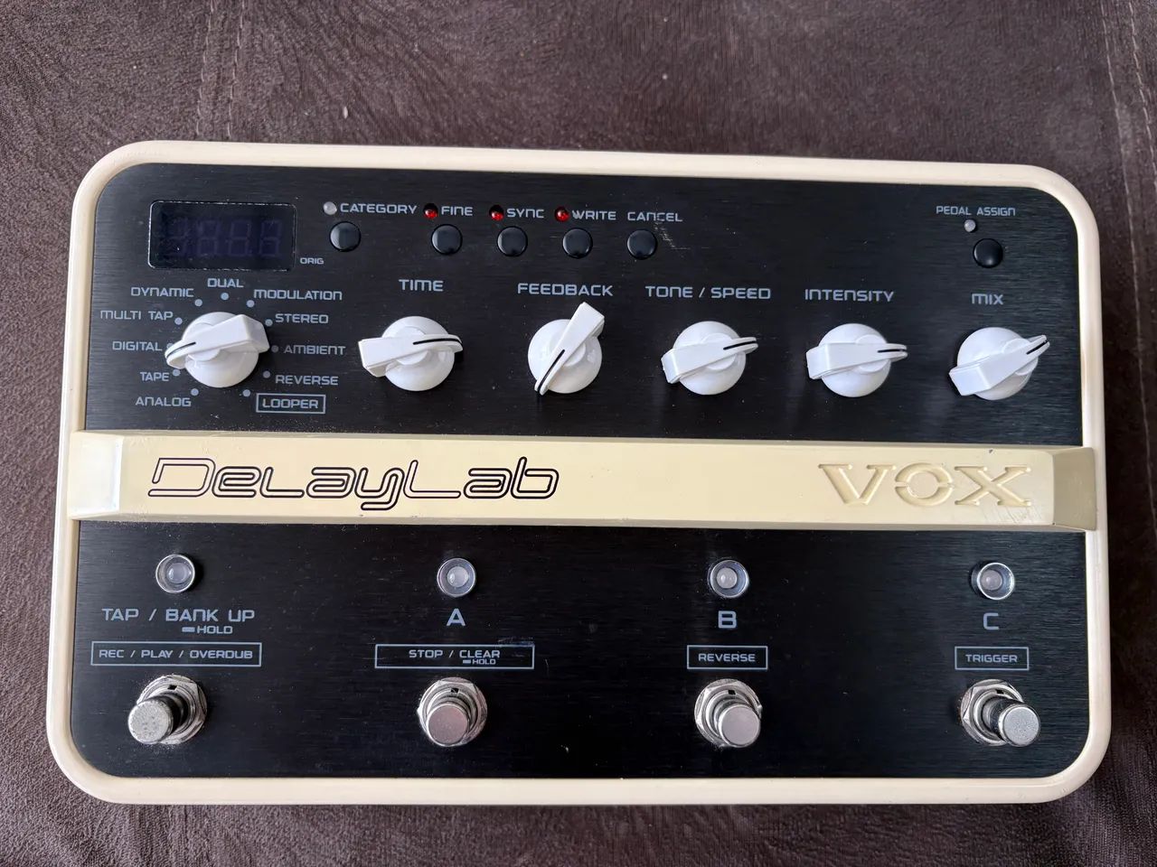 Pedal de Delay Vox Delaylab - Instrumentos musicais - Trindade Pedal de Delay Vox Delaylab - Instrumentos musicais - Trindade