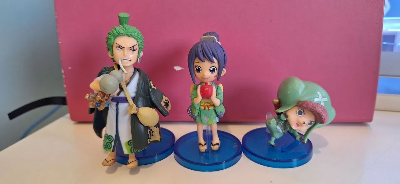Action Figure miniaturas bonecos one piece luffy - Foto 3