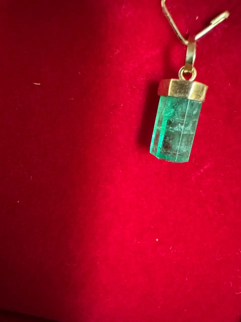 Pingente ouro 18k esmeralda 