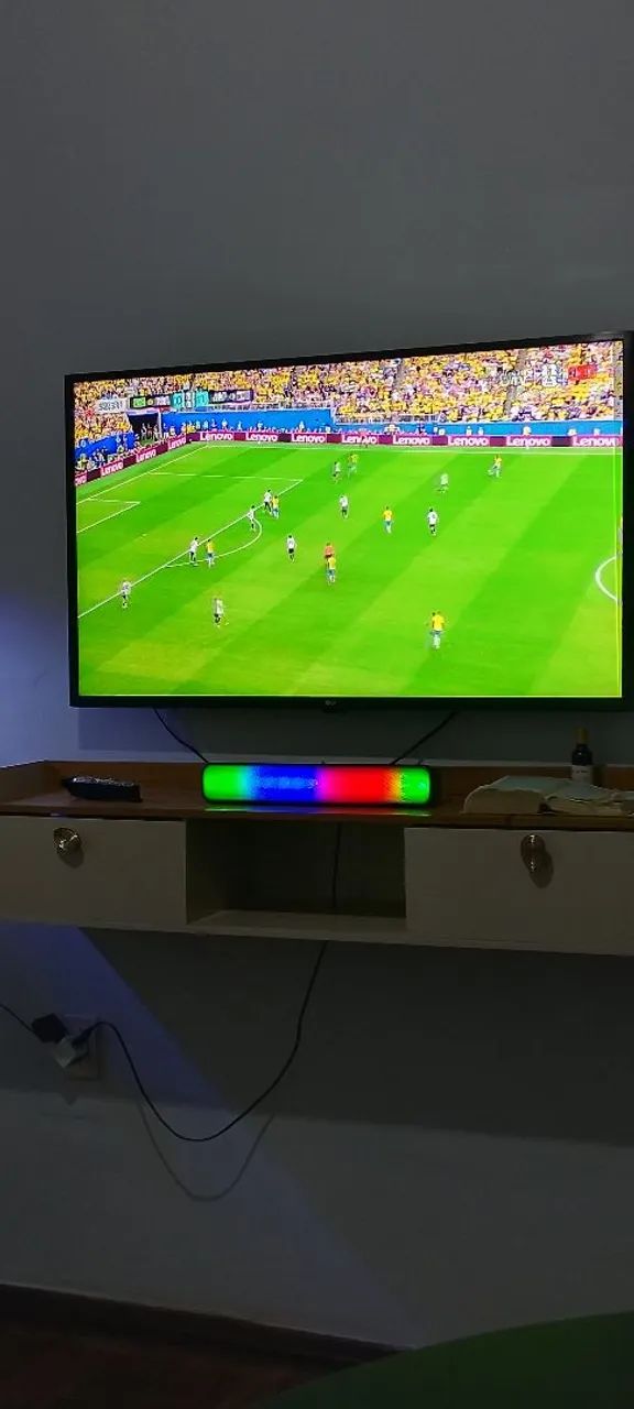 Smart TV LG 43" WebOS - Ótimo Estado - Foto 3
