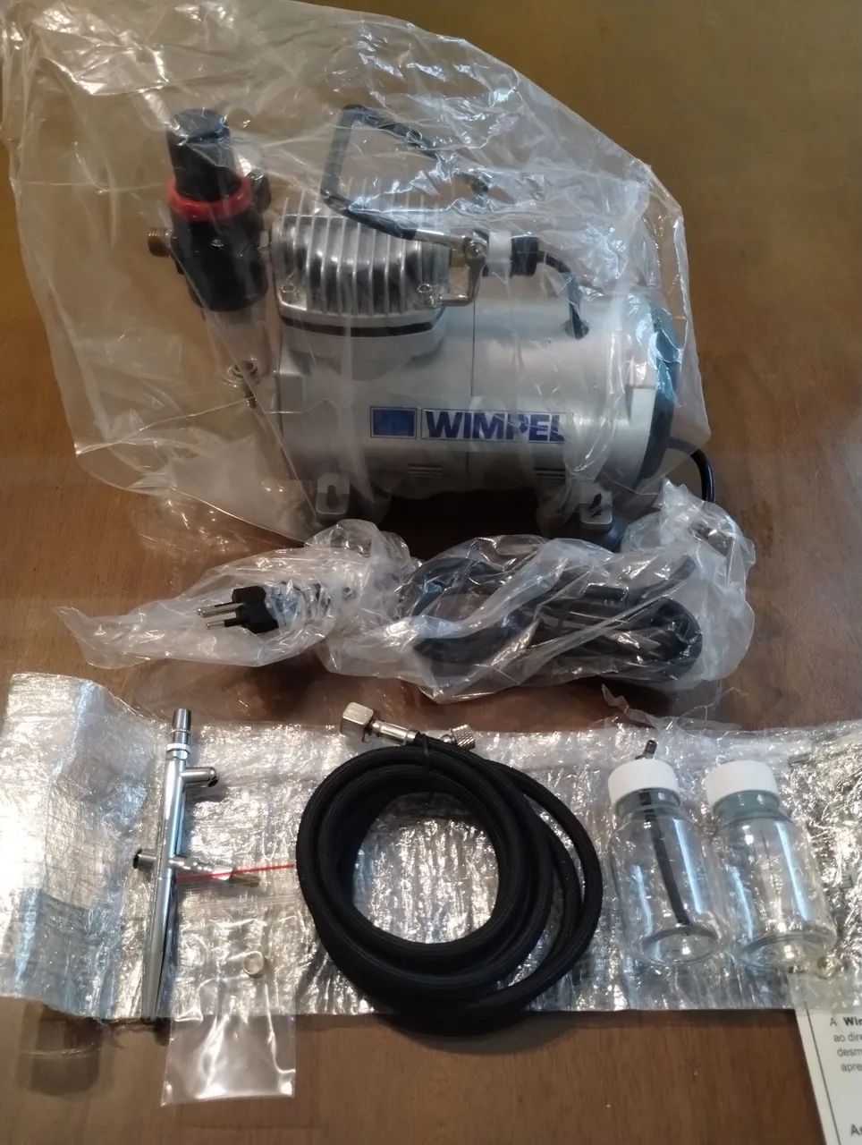 Aerógrafo profissional Wimpel com compressor - Foto 2