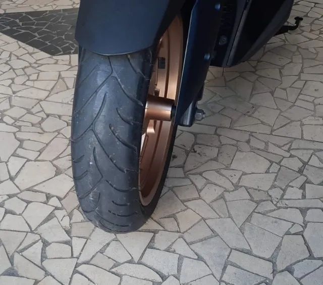 Yamaha Xmax 250 Abs 2023 - Foto 2