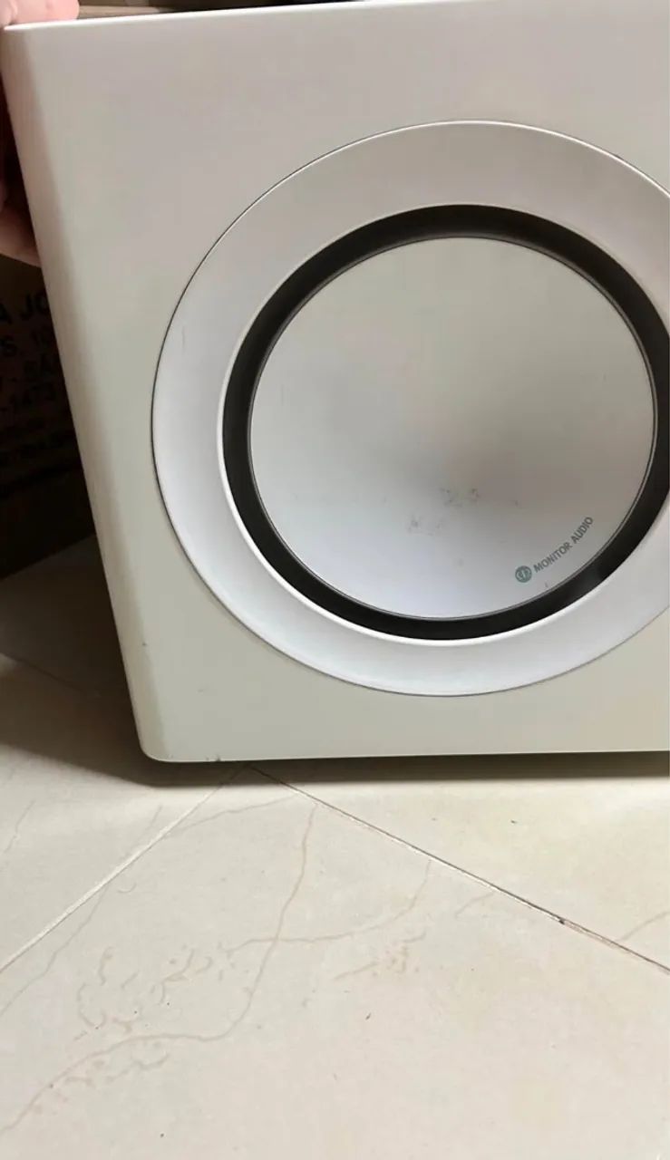 Monitor áudio RADIUS 