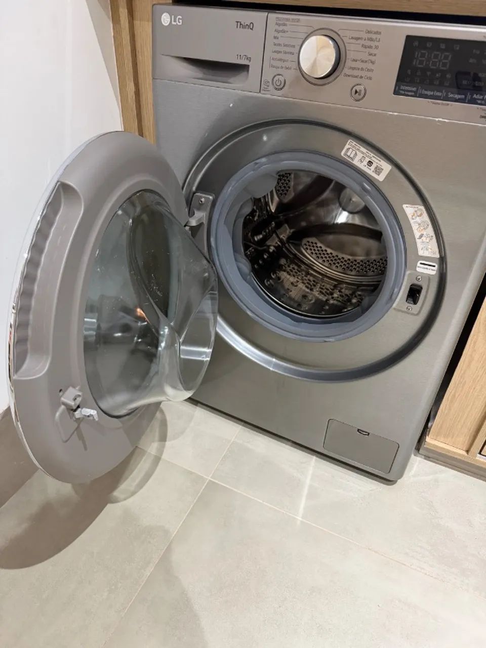 Máquina de lavar e secar LG 11kgs  - Foto 2