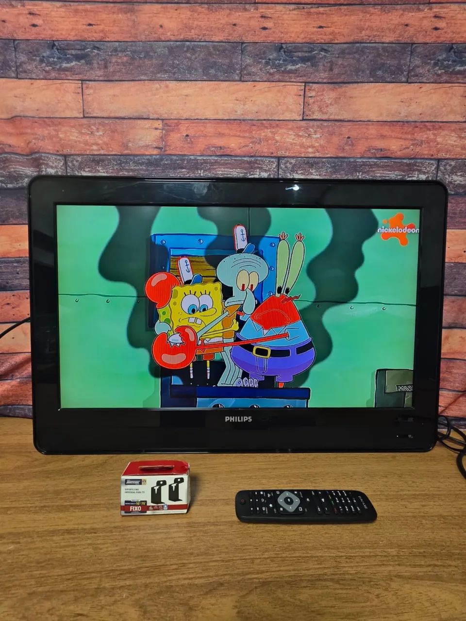 TV PHILIPS 32 POLEGADAS FUNCIONANDO PERFEITAMENTE NAO E SMART - Foto 2