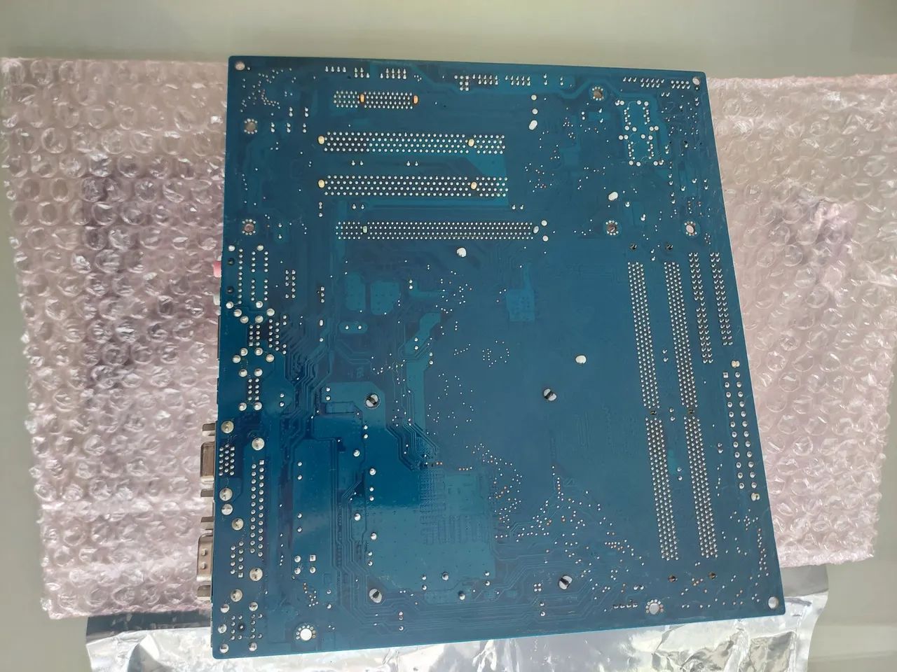 Placa mãe gigante ga-g31m-es2l RAM ddr2  - Foto 2