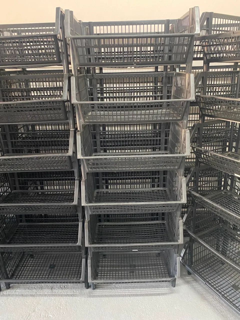 Vendo cesto organizador para lojas  - Foto 3
