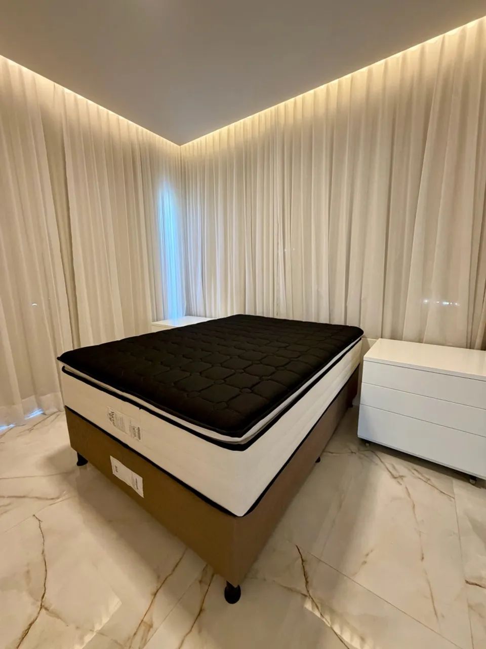 Cama box + Colchão - Nova - Foto 2
