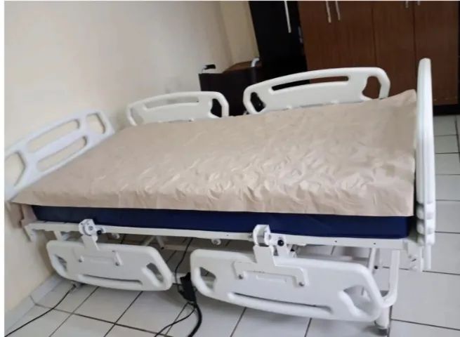 BAIXOU! Cama hospitalar Elétrica Completa Seminova + 2 Colchões Napa + 1 Pneumático 