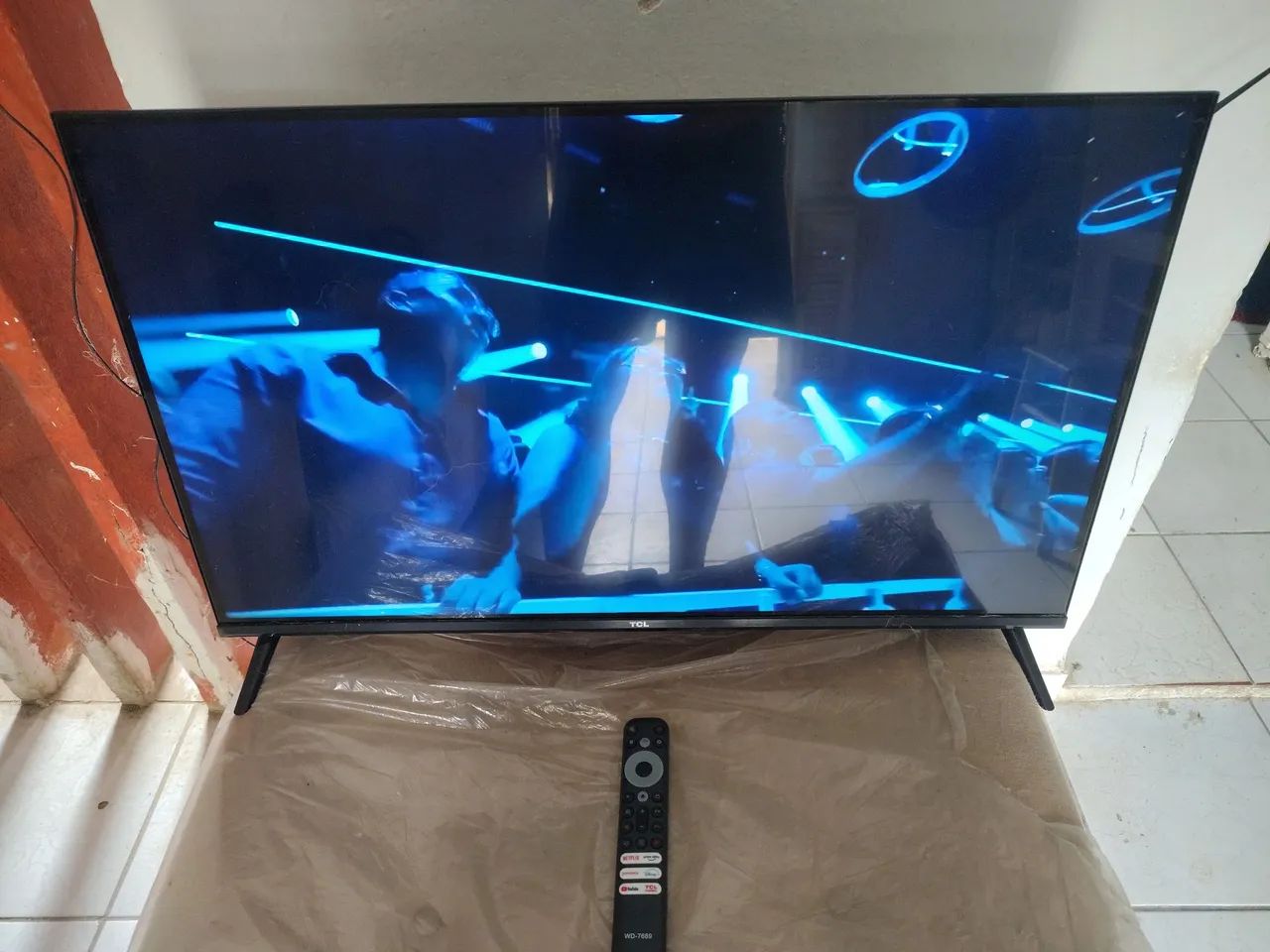 Tv 32 smart funcionando perfeitamente  - Foto 3