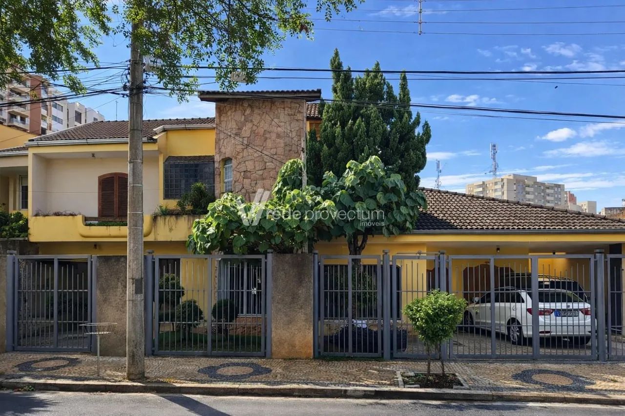 Casa à Venda no Botafogo em Campinas/SP
