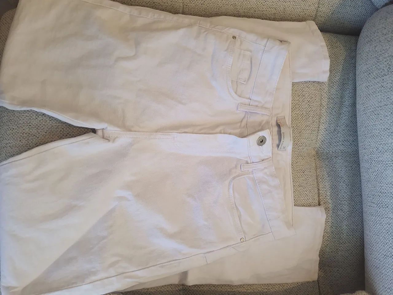 Calças jeans branca,verde e azul - Foto 2